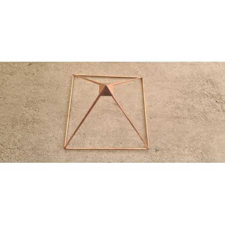 Pyramide rond plein de 6mm  géométrie sacrée